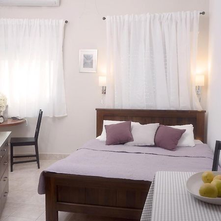 Allenby2 B&B Jerusalém Quarto foto